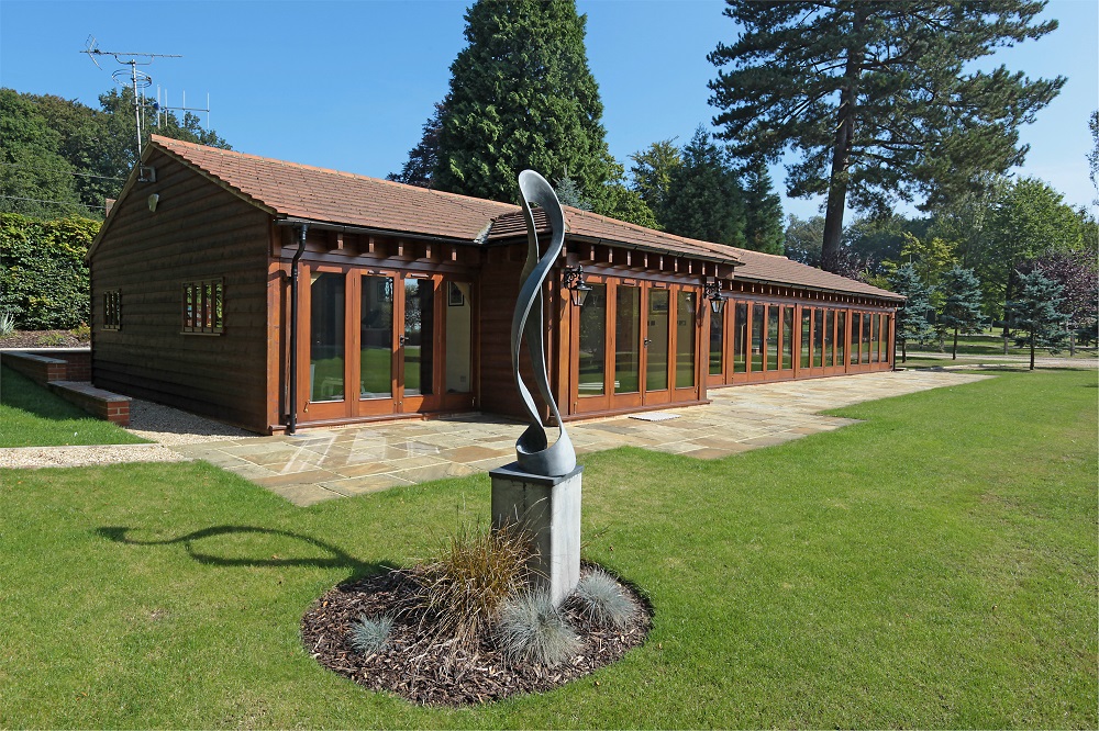 English Heritage BuildingsOak Frame Extensions & Leisure Buildings