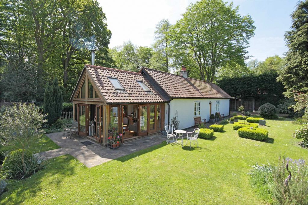 An oak-frame garden extension