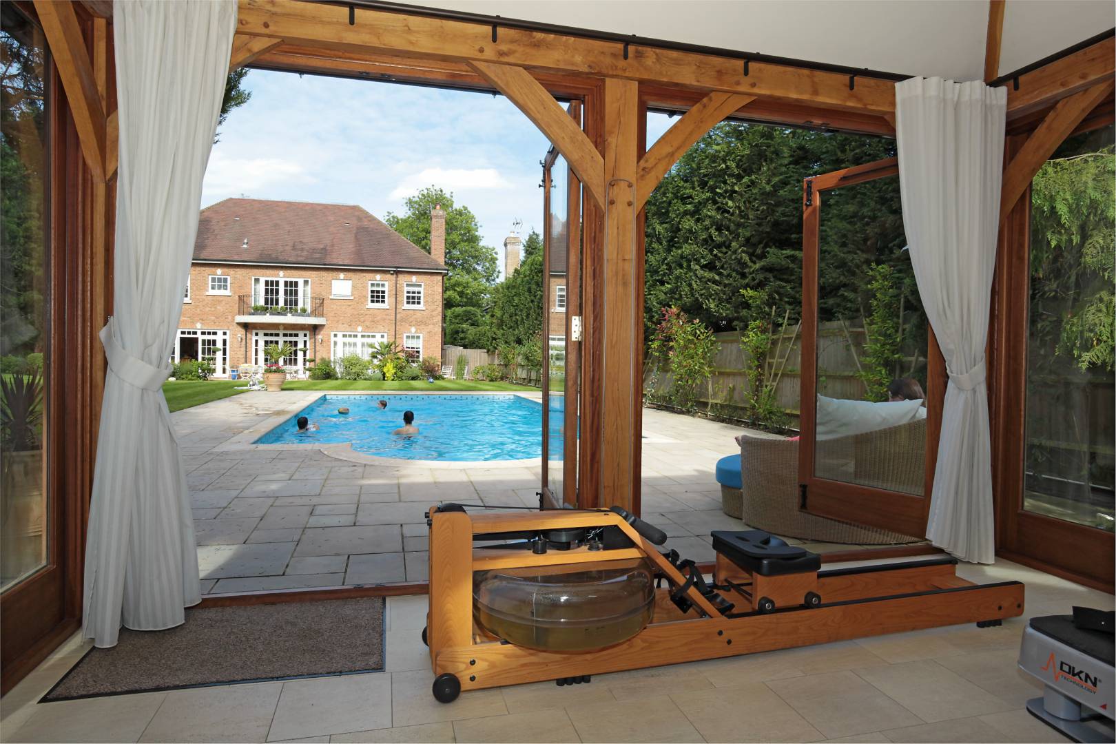 Oak-Frame-Home-Gym-English-Heritage-Buildings-7