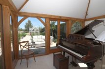 Oak-Frame-Music-Room-English-Heritage-Buildings-2