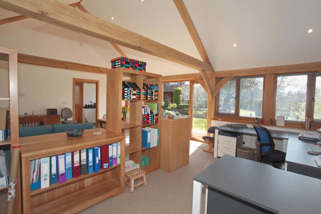 Oak-Frame-Leisure-Building-English-Heritage-Buildings-7